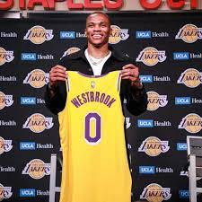 Le foto del matrimonio di Westbrook con sua moglie